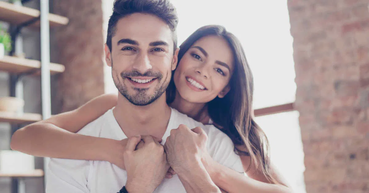 أهمية الصداقة بين الزوجين في مواجهة تحديات الحياة